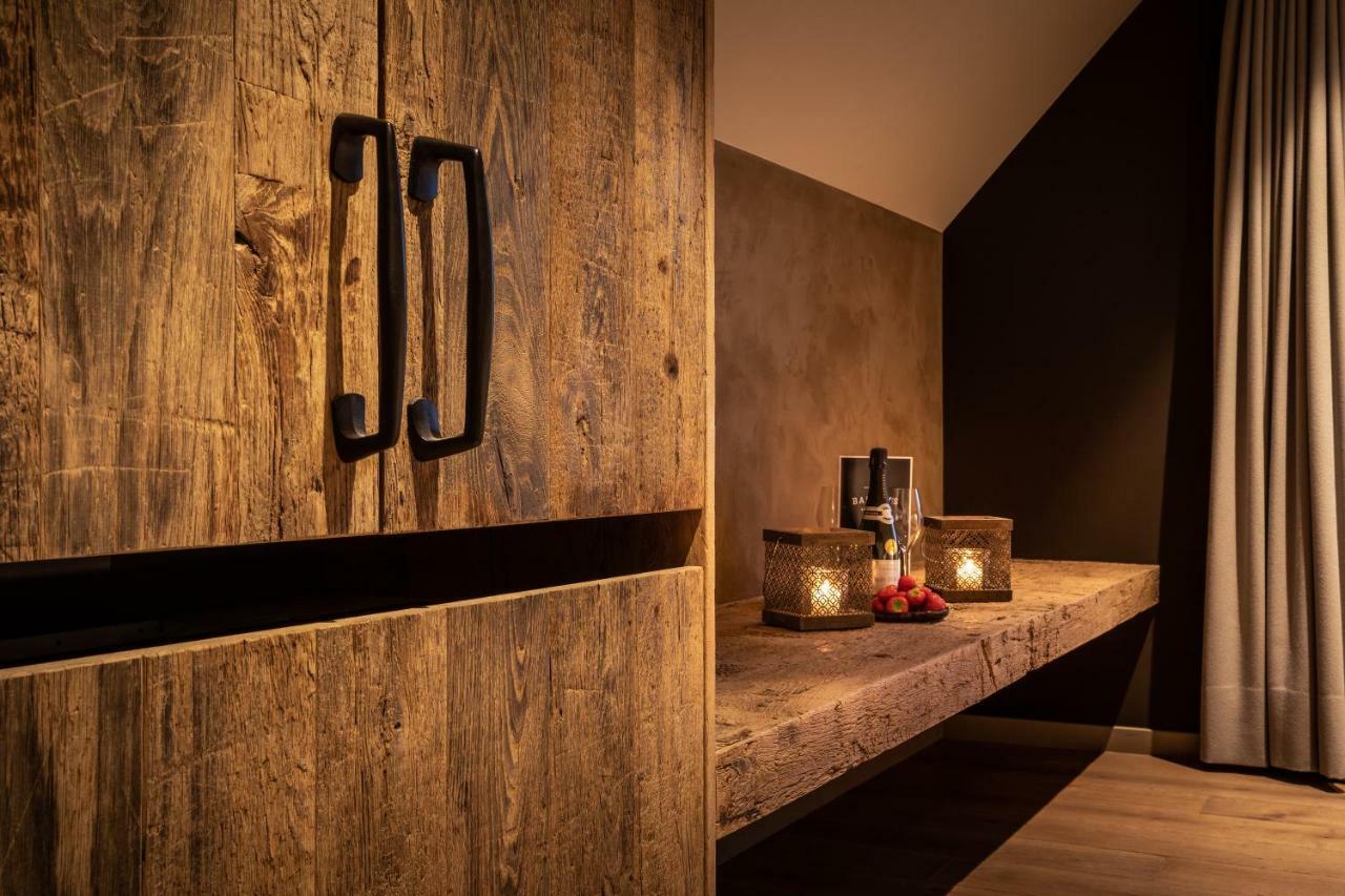 Barneys House Apartment ซินต์-เลาไรนส์ ภายนอก รูปภาพ